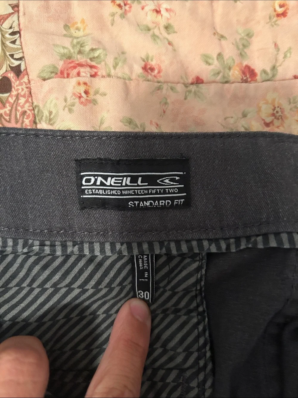 O'Neill Men's Charcoal Flat-Front Shorts